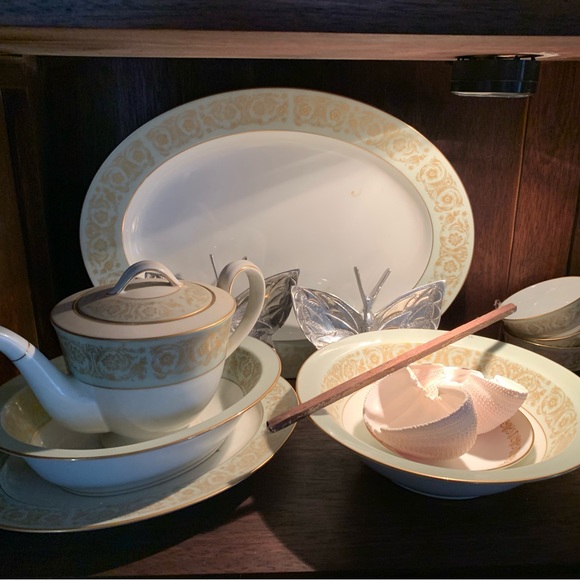 Noritake Viscount Bone China - Picture 13 of 13